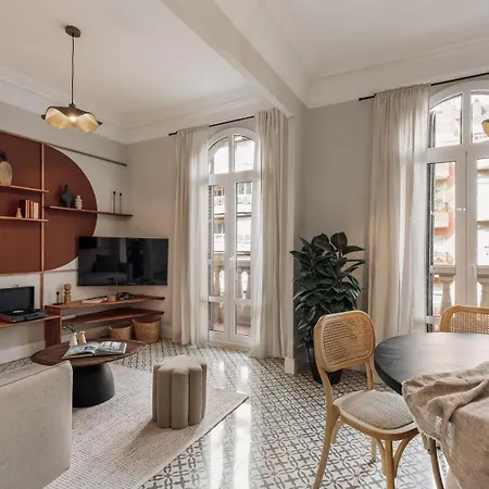 Maslak - 2 Bedrooms In Eixample Antiga * Barcelona