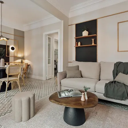 Maslak - 2 Bedrooms In Eixample Antiga *