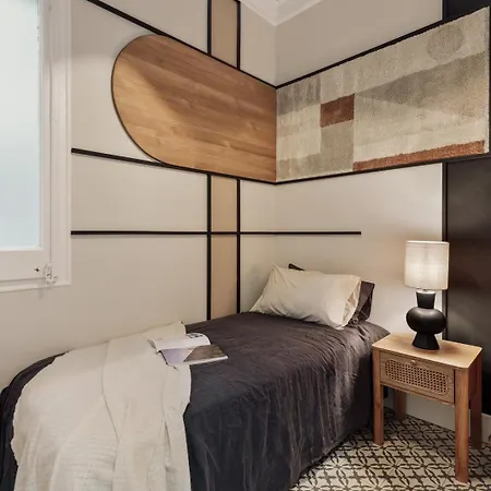Apartamento Maslak - 2 Bedrooms In Eixample Antiga Barcelona